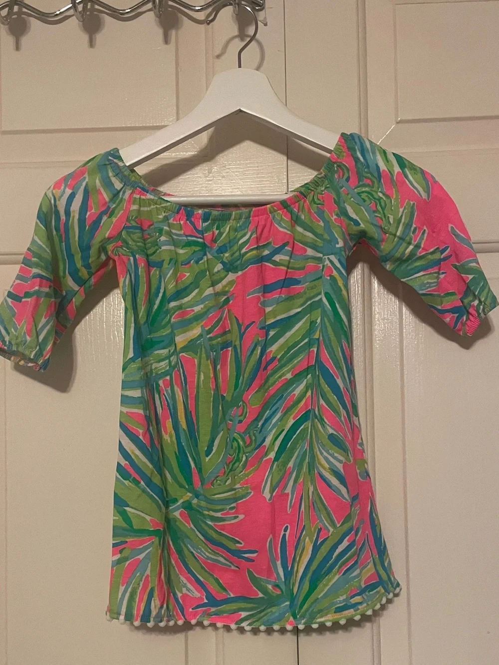 Lilly Pulitzer Girls Tropical chameleon Dress XS (2-3) with Pom Pom Trim